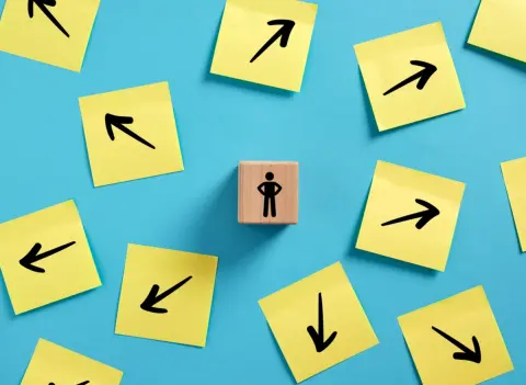 私の面倒を見てくれている長男に「生前に多めに財産を渡したい」です。次女は納得しているようですが、どのように分ければ“公平な生前贈与”になるのでしょうか？