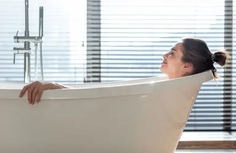 追い炊きが1番ガス代が高くつくと聞きます。追い炊き1回でガス代はいくら？お湯を張り替える方が安く済む可能性もありますか？