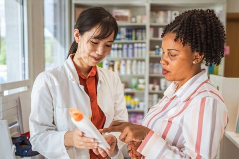 かかりつけ医で「同じ薬」を処方されているのに、月によって医療費が「1800円→3200円」に変わりました。なぜこのような差が出るのでしょうか？