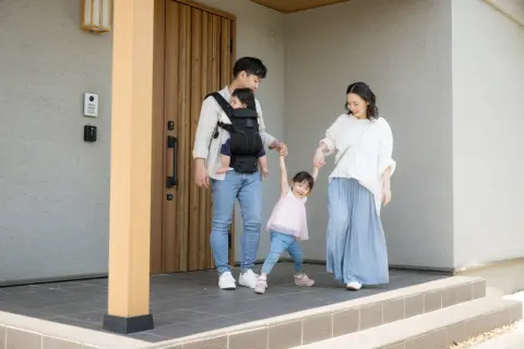 世田谷区の物価高給付「子育て世帯に3万円給付」が可決。独身・子なし世帯は何も支援を得られないの？