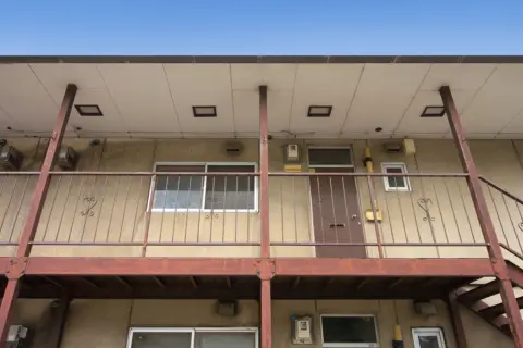 市営住宅に住む年金暮らしの友人は「家賃2万円」と聞きました。夫婦で年金15万円の私たちも、家賃2万円で公営住宅に入居できるでしょうか？