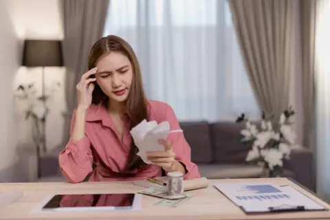 年収が220万円なのですが、住民税非課税として「給付金」がもらえますか？ 今年も生活が苦しくなりそうです…。