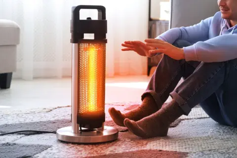 実家暮らしの大学生の息子が、「電気ストーブ」をフル稼働させています。家族に光熱費を節約してもらうには、どこまで“ルール”を決めるべきでしょうか？