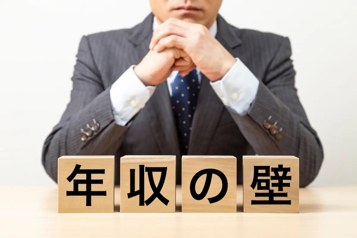 扶養内で働いていますが、「社会保険の加入」を会社から勧められました。入ったら扶養から抜けることになりますか？入った方が得なのでしょうか？