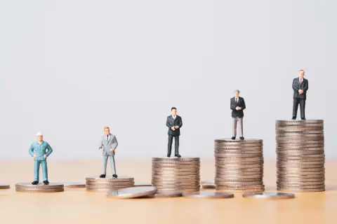 夫婦で世帯年収1000万円ですが、都内だと「余裕がない」地方だと「お金持ち」扱い…。世帯年収1000万円超えの家庭は上位何％ですか？