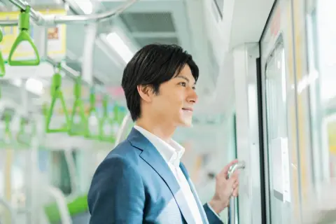 【3月14日から】「JR東日本」が運賃を値上げ！ 東京-浦和は「406円→440円」に…定期の購入は“3月13日・3月14日”でどれだけ変わる？「1ヶ月・3ヶ月・6ヶ月」の金額差を確認