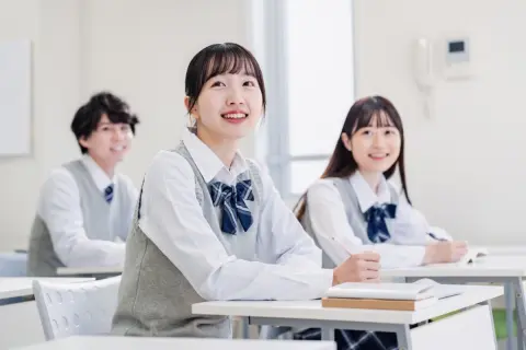 「世帯年収1000万円」で千葉に住んでいます。国の制度の所得制限撤廃により、娘も東京の私立高校に「実質無料」で通えるようになりますか？