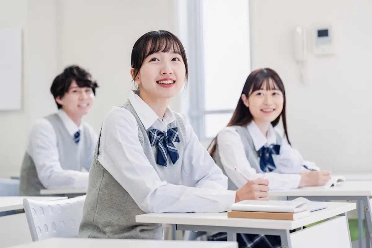 「世帯年収1000万円」で千葉に住んでいます。国の制度の所得制限撤廃により、娘も東京の私立高校に「実質無料」で通えるようになりますか？