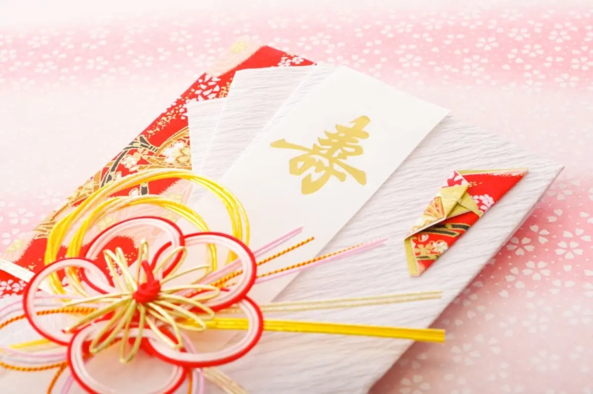 いとこの結婚式で「ご祝儀5万円」は多すぎ？ 少なすぎ？ 最近の相場が分からず不安です…