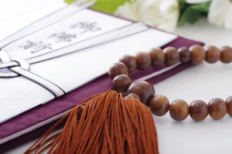 父の遺産は1500万円。母は「私には貯金があるし、一人息子であるあなたに全部あげる」と言うのですが、問題ないですか？