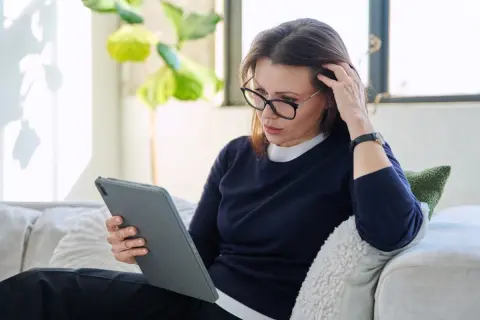 40代シングルマザーです。「東京アプリ生活応援事業」は東京都民対象と聞きましたが、子どもと「実家のある別の都道府県」に引っ越した場合でも付与されたポイントは使えるのでしょうか？