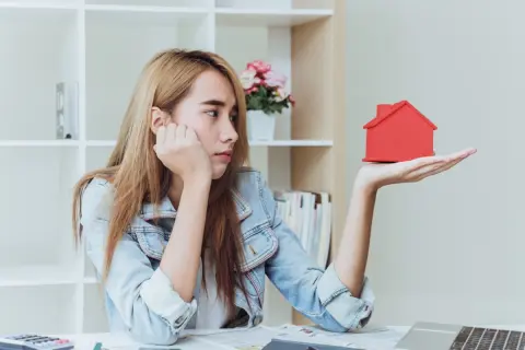 更新前に「家賃3万円アップ」を通告されました。承諾しないと退去になるの？ 借主の権利は？