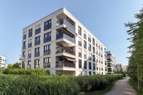 母親が都営住宅への入居を検討しているそうです。年金「月12万円」程度なら、一人暮らしでも入居できますか？