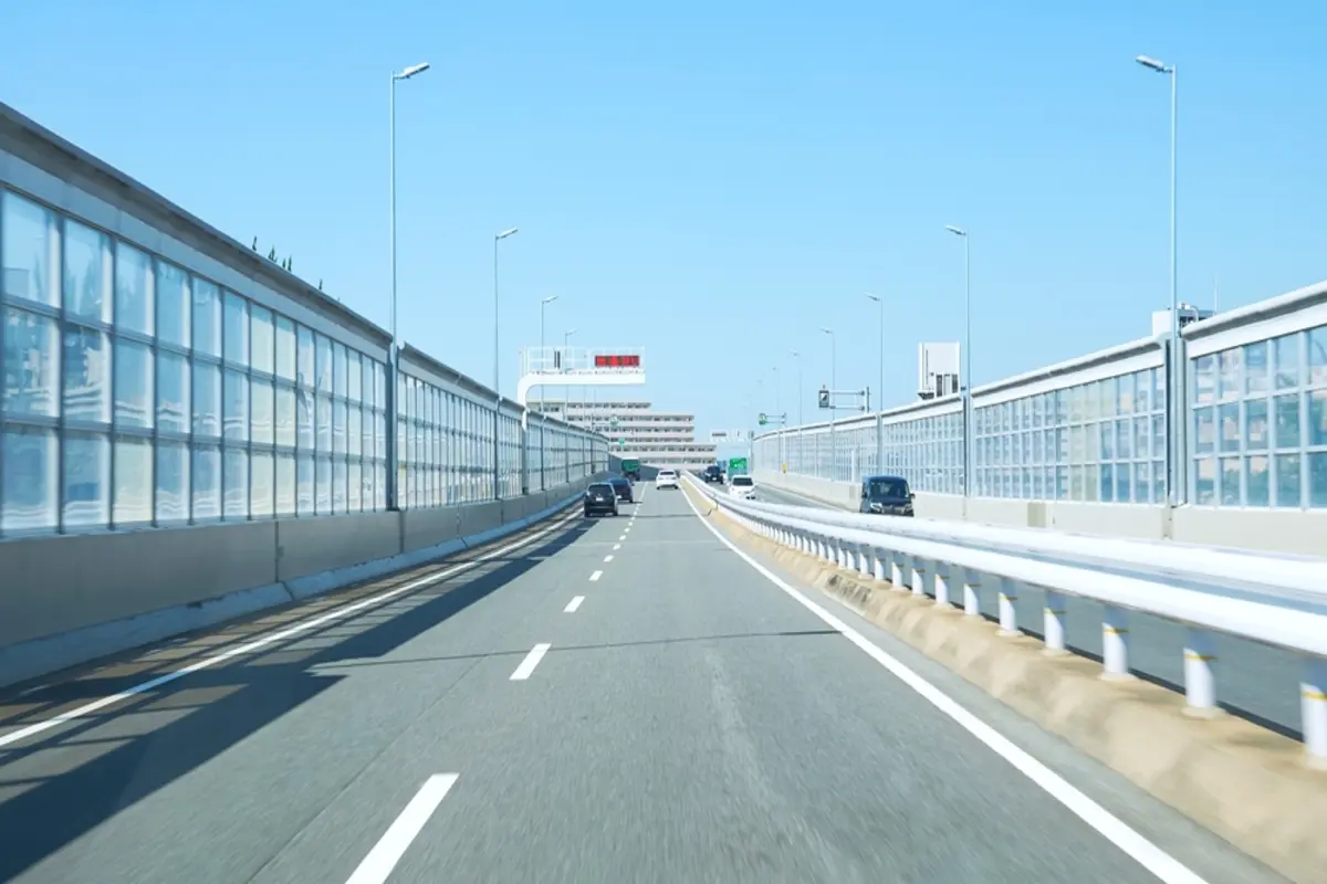 夫曰く「高速道路はETC割引があるからどんどん乗った方が得」とのこと。毎週レジャーで使うとかなりの出費になるのですが、一般道路とどう使い分けるべきでしょうか？