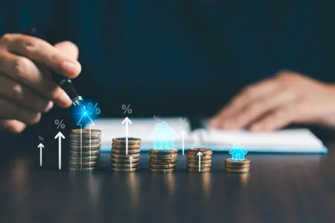 会社経営をしており、自社株の評価額は「数億円」と言われています。長男に経営は継がせたい一方、他の子にも相続分を確保したいのですが、信託でうまくいくでしょうか？