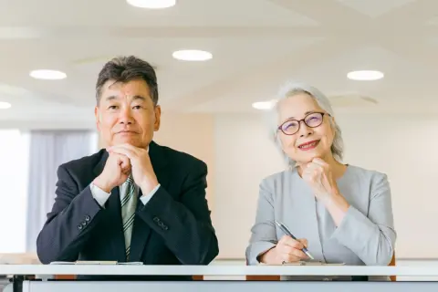 夫婦で「どちらかが元気なうちは働き続けよう」と話していますが、実際に70代まで働いている人はどれくらいいるのでしょうか？