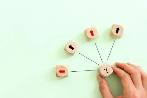 オタク向け貯金術——ボーナスの使い道を「推し貯金」「生活防衛」「投資」に3分割する方法