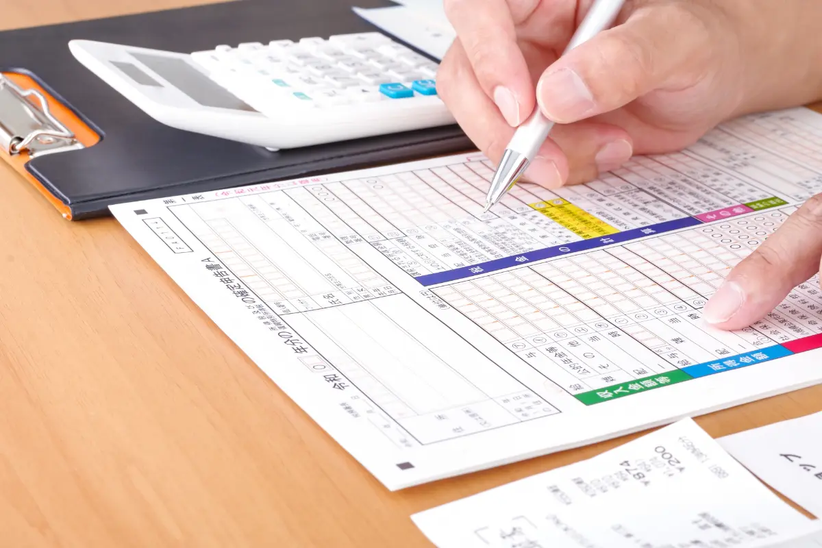 「子育て世帯は早めに済ませた方がいい」と聞いていたのに“確定申告”の期限に間に合わなかった…！ いまからでもどうにかなる？ 控除手続きで「保育料」が減額される可能性があるって本当!?