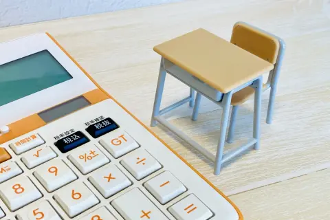 高校無償化で「私立高校に行きたい」という娘。夫は「通ってるのは年収1000万円以上の家庭」「格差を感じることになる」と言いますが、タダなら大丈夫ですよね？“保護者の年収”を確認