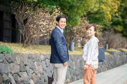 夫婦それぞれで会社経営をしているママ友の世帯年収は「1500万円」だそうです。“パワーカップル”に見えるけれど、これって低い方ですか？