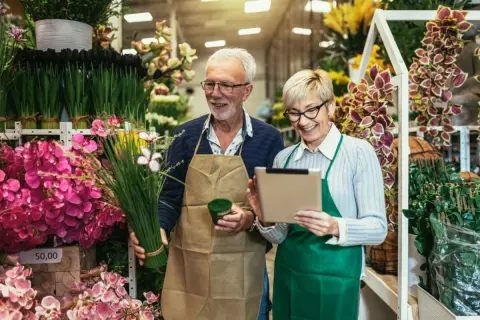 年金を受け取りながらアルバイトで「年間25万円」の収入があります。確定申告は必要ですか？