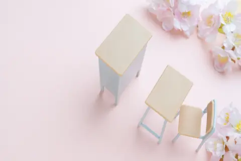 子どもが進学する高校が決まり、入学祝いで親から5万円もらいました。身内でもお返しは必要ですか？