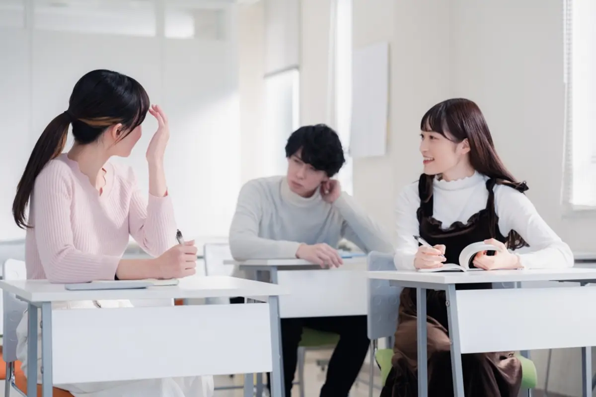 子どもが2人いて世帯年収500万円です。正直、大学進学の学費が不安です。将来「大学に行かせなかった」と後悔することは多いでしょうか？