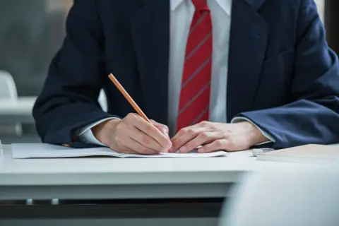 生活保護世帯です。子どもが大学への進学を希望していますが、生活保護世帯でも大学進学はできますか？