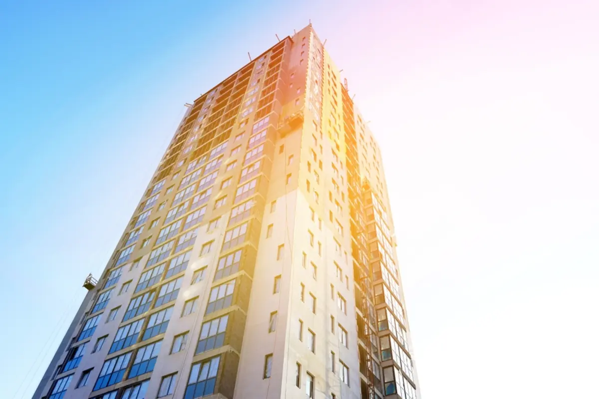 親から相続したマンションは、早めに売却したほうが結果的に得なのでしょうか？ 私自身はすでに持ち家があり「このまま持っていても使い道がありません」