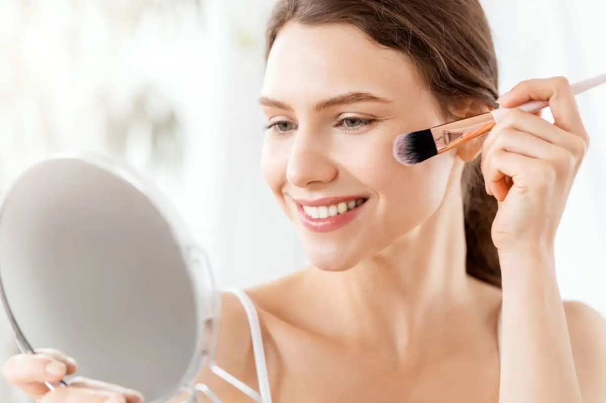 女性が美容に使う月間平均金額はいくら？年代別・項目別の支出実態を調査