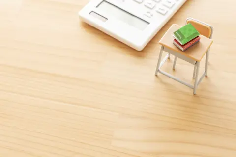 第一志望の大学に合格して一安心のはずが、3月中に「入学金30万円＋前期授業料70万円」の請求…一括で払うしかないのでしょうか？