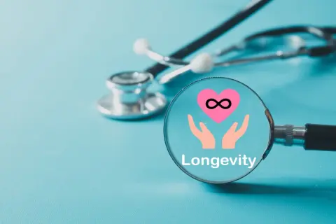 今年定年退職します。健康保険の任意継続は本当にお得？ 国保と比べてどちらがいいか教えてください。