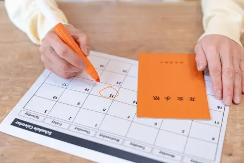 独身上司が「老後は年金だけで余裕」と言っていました。そんなにもらえるものなのでしょうか。今の年金受給額のリアルを教えてください。