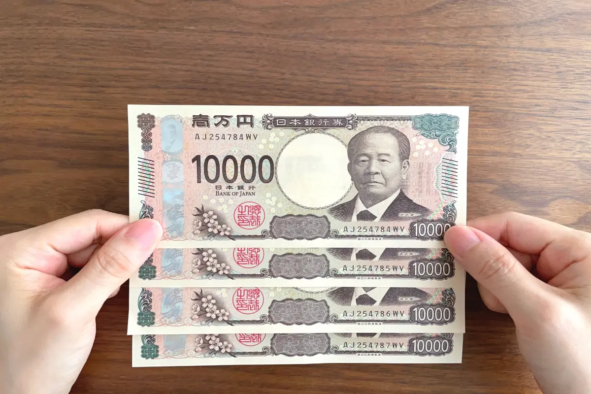 2月に“住宅ローン減税”を申請したのに、4月になっても「還付金20万円」が振り込まれない！ 繁忙期だから遅れてるんですか？ 原因や「e-Tax」で状況を即座に確認する方法