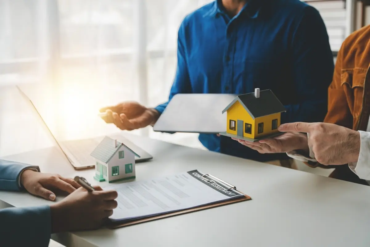 新築戸建てを検討しています。築10年くらいで一気にガタが来ると聞いたのですが本当でしょうか？ どれくらいのメンテナンス費用がかかりますか？