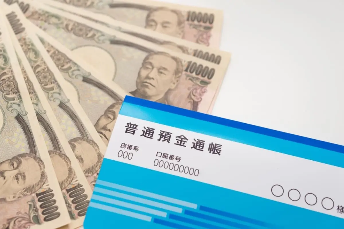 夫婦で年収「500万円」ですが、老後に備えて毎月「5万円」しか貯金できていません。正直、この金額では少ないのでしょうか？