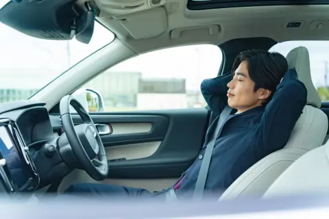 SAで長時間休憩しただけなのに、家族から「料金が変わるのでは」と言われました。高速道路の”利用料金”に休憩時間は関係あるのですか？