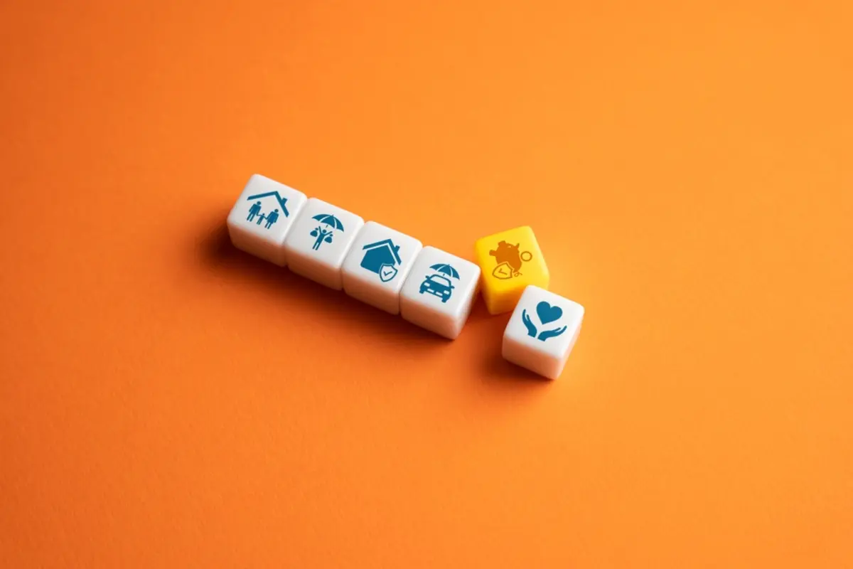 金利や安全性を考えたとき、メガバンク・信用金庫・ゆうちょ銀行など、どの金融機関に預けるのが賢い選択なのでしょうか？