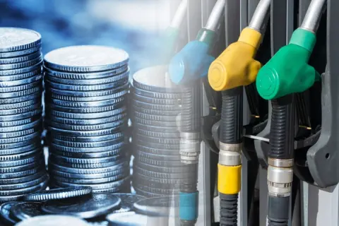 ガソリン「190円→170円」になって喜んでたら、夫に「自分たちの税金が財源だけど」と言われた！“補助金2800億円”から、実際いくら戻ってくるのでしょうか？ 支払った税金から試算
