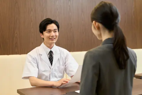 妻が会社を辞めて失業手当を受給する予定ですが、失業期間中、私（夫）の扶養になれますか？