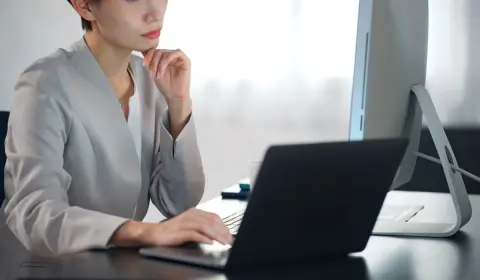 “私立高校無償化”を利用しますが「立て替え払い」が必要と聞きました。授業料などは、直接振り込まれるわけではないのでしょうか？