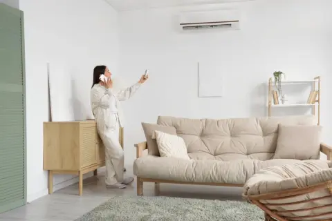 エアコンの暖房を夜のみ使用しています。つけっぱなしのほうが得と聞きましたが、使うときだけオンにするのとどちらが得ですか？