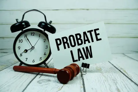 夫が亡くなり、夫の養老保険を相続しました。受取人は私（妻）で満期保険金を受け取ったのですが、税金を払う必要はありますか？