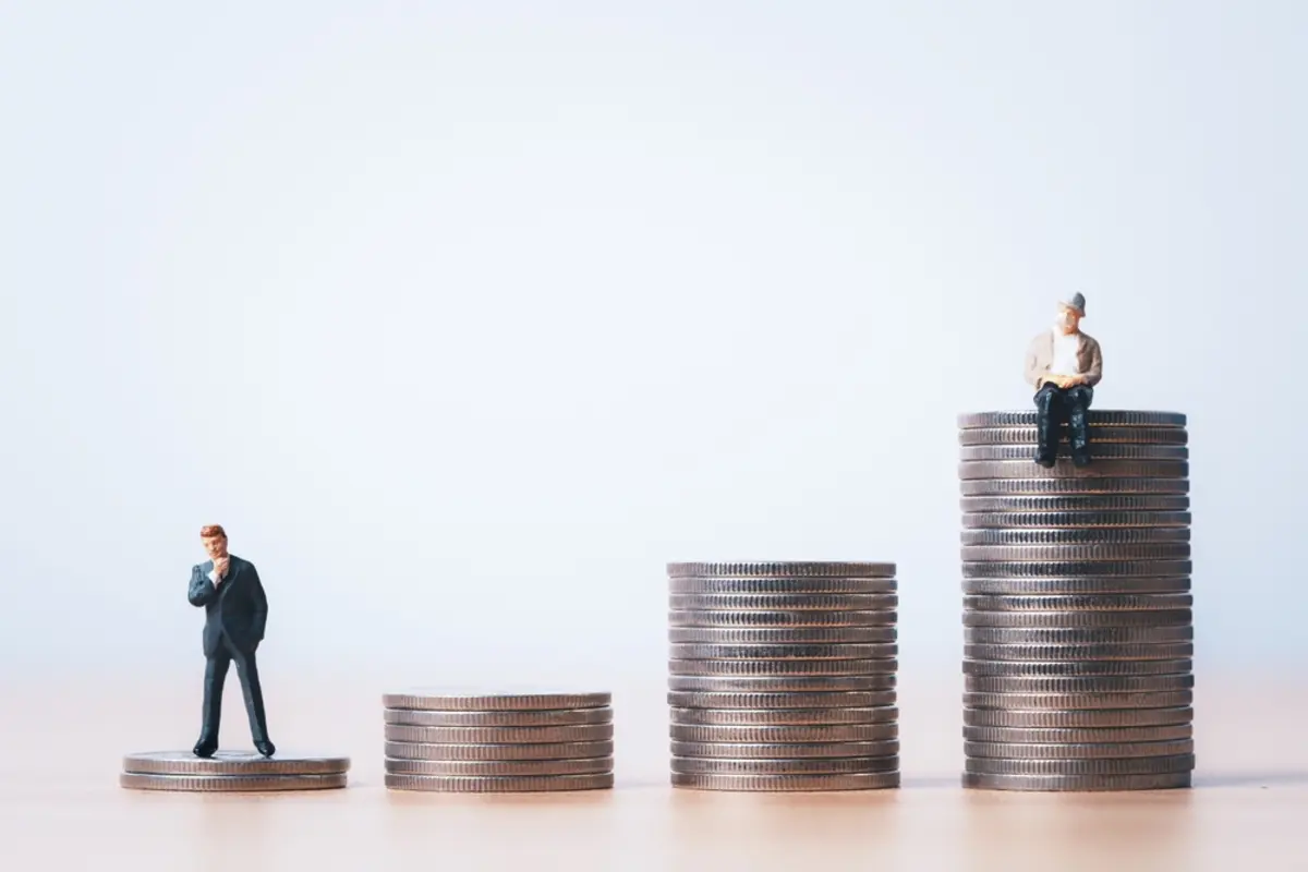 40歳で「年収500万円」なのに“ねんきん定期便”を見ると、年金額はたった「月7万円」でした。「平均は15万円」と聞きましたが、みんな自分より高年収なのでしょうか？ 計算の仕組みを確認