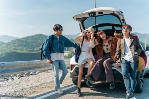 「車を出してくれてありがとう」で済ませていい？ 友人との旅行でモヤモヤするガソリン代・高速代の負担はどう分けるのが公平なのでしょうか？