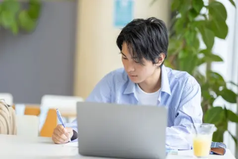 新高3の息子が大学に行きたいと言い出しました。生活保護世帯ですが、今のうちに世帯分離の準備をすべき？