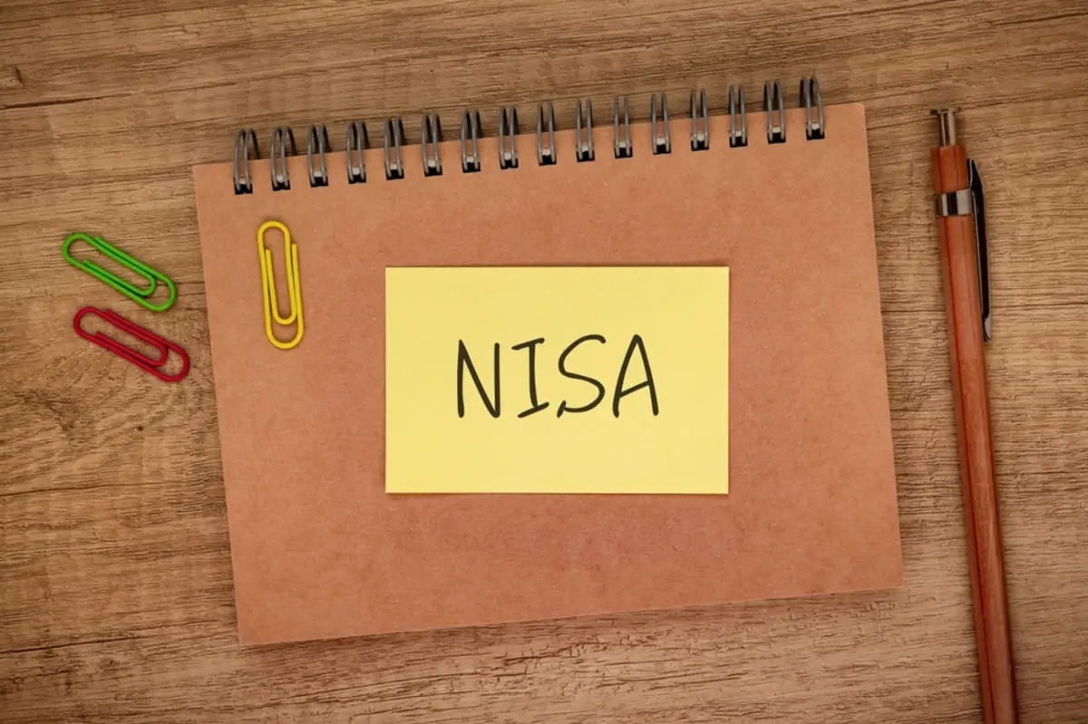 銀行に「タンス預金500万円」を入金して、大学費用とNISAに“250万円”ずつ利用したいです。突然の大きな入金は「税務署に目を付けられる」と聞いたのですが、問題になりますか？