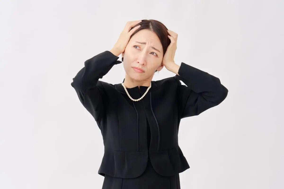 「年金20万円」の父が死亡すると、未支給年金「60万円」を子どもが受け取れる!? 親が死んでも“手続き”しないともらえない…「受給可能な遺族の条件」もあわせて解説