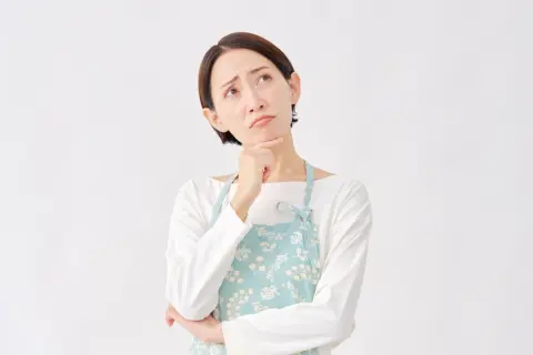 主婦（主夫）年金が縮小される？49歳でこれまでずっと専業主婦です。夫の年収は600万円ほどですが、私の将来の年金はいくらくらいになるのでしょうか？