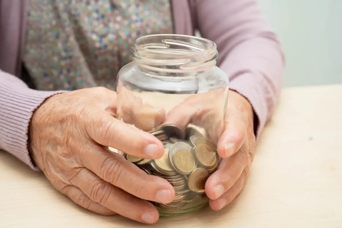 親が終活すると言い、定期預金を解約して500万円を受け取りました。税金の手続きは必要でしょうか？